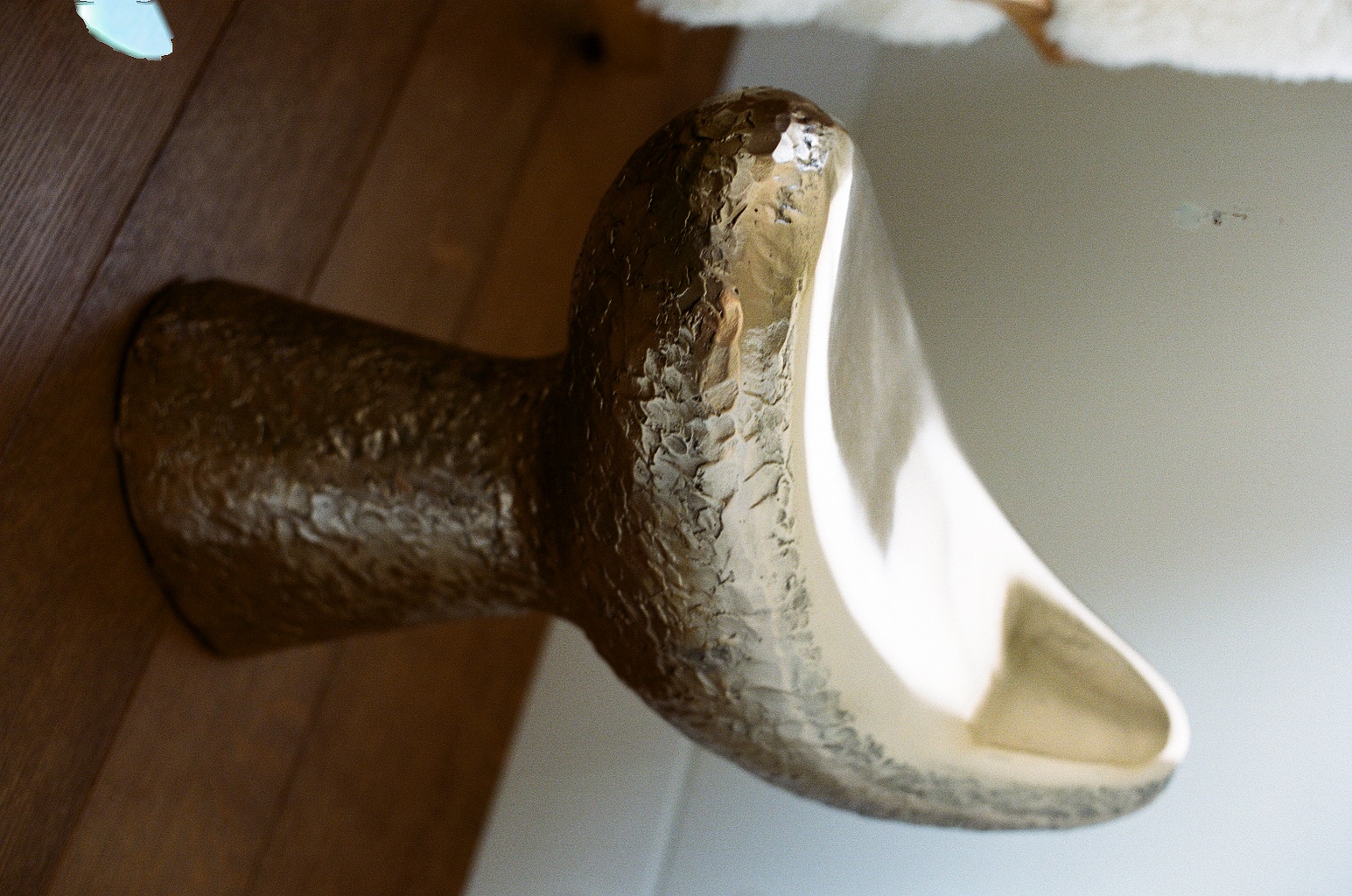 Contemporary yet timeless works like Abel Cárcamo’s cast-bronze Bird Stool, 2020, hew seamlessly to design works by modernist idols.